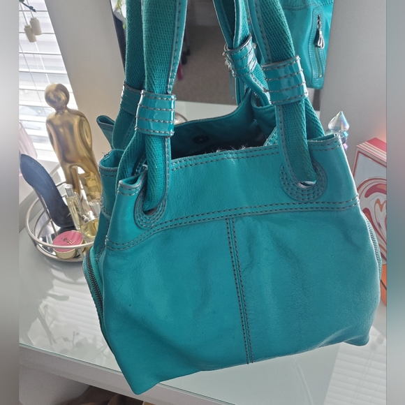 BCBGMaxAzria Vibrant Blue Shoulder Bag - Picture 3 of 7